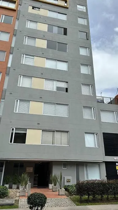 Nice Apartment Independent In Front Business Center Богота 0*,  Колумбия