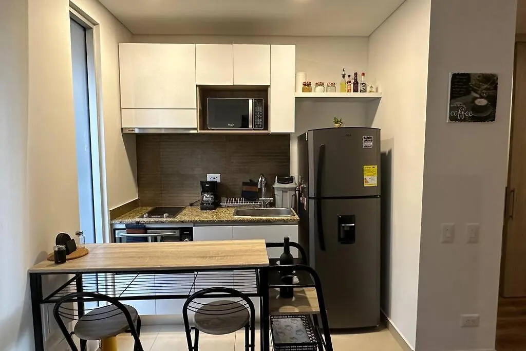 Nice Apartment Independent In Front Business Center Богота 0*,